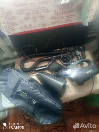 Автомобильный пылесос