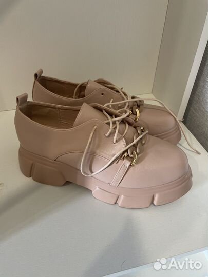 Полуботинки женские 40 размер