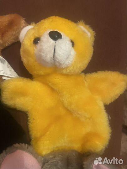 Мягкие игрушкина руку