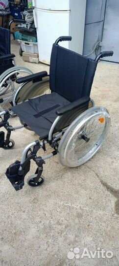 Инвалидная коляска новая