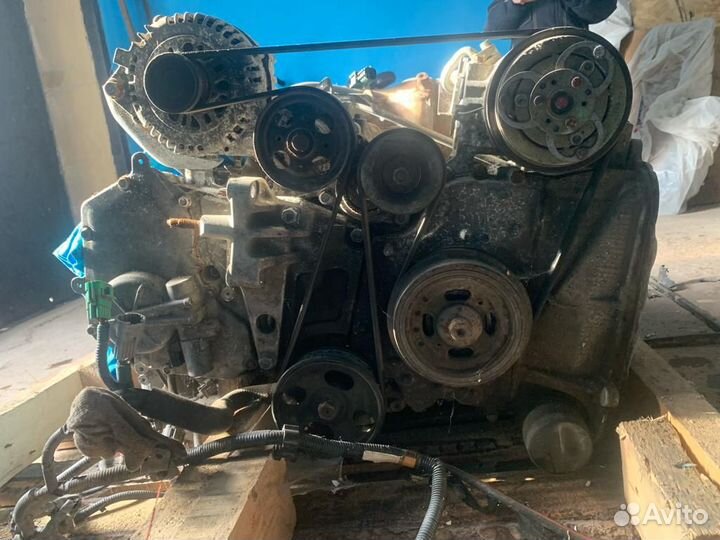 Двигатель Nissan на запчасти
