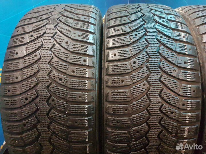 Bridgestone Blizzak Spike-01 225/45 R17