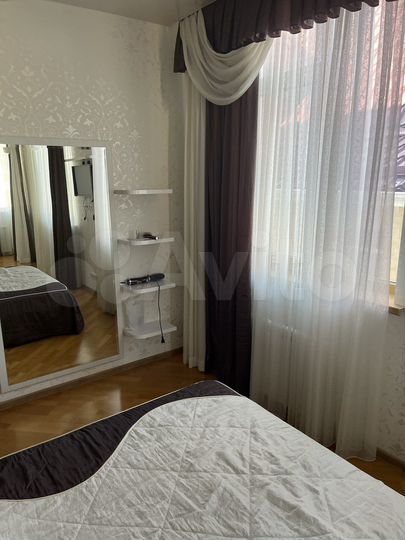 3-к. квартира, 100,8 м², 3/4 эт.