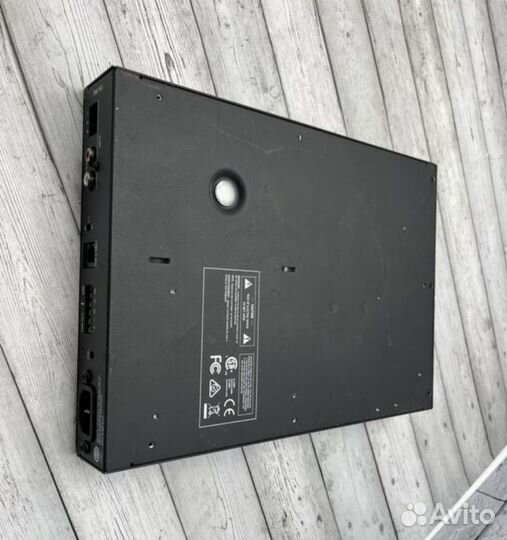 Трансляционный усилитель JBL Pro CSA 180Z