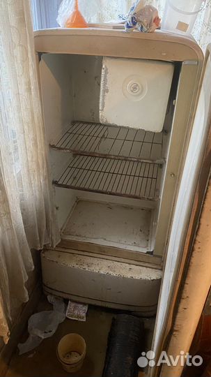 Холодильник зис