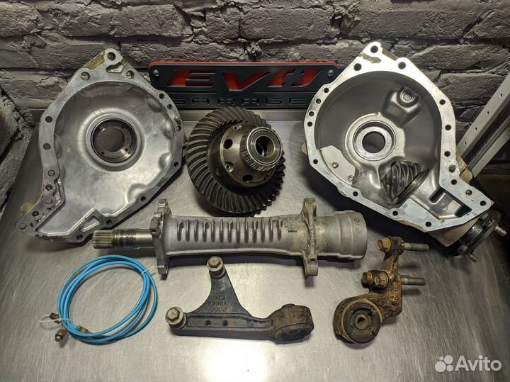 Передний редуктор и подушки Land cruiser 200