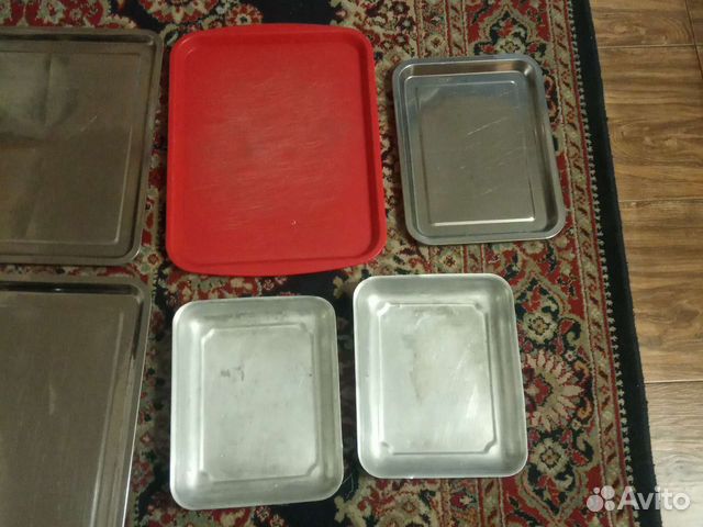 Подносы разные