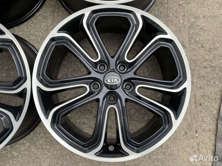 Оригинальные диски KIA R18
