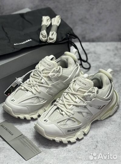 Balenciaga Track 1