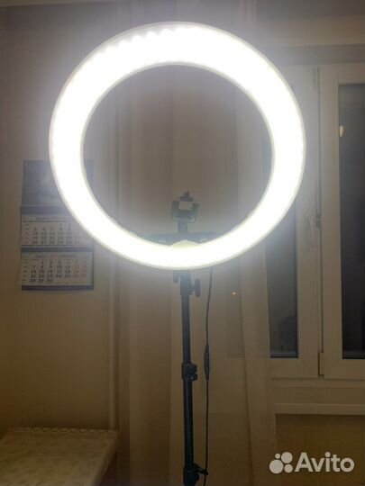 Лампа кольцевая