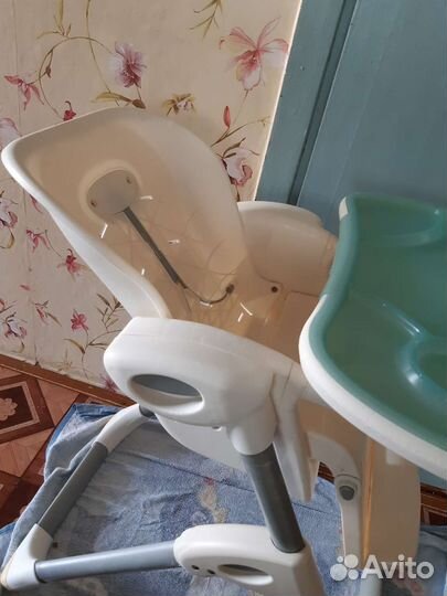 Детский стульчик для кормления