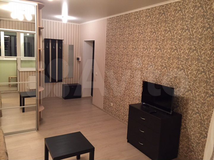 1-к. квартира, 33 м², 3/3 эт.