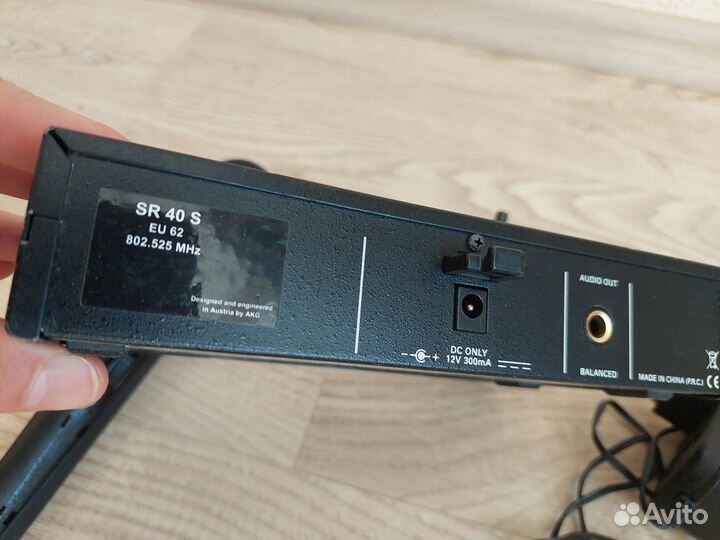 Радиомикрофон станция AKG SR40PRO single