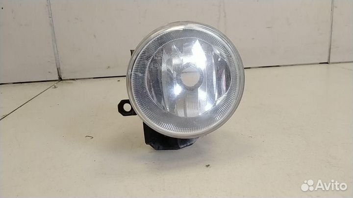 Фара противотуманная передняя левая