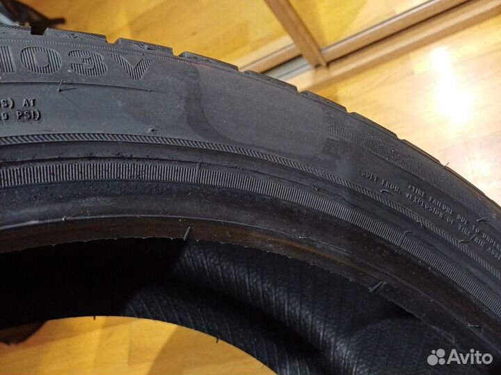 Triangle Snowlink TWT02 245/45 R20 103Y