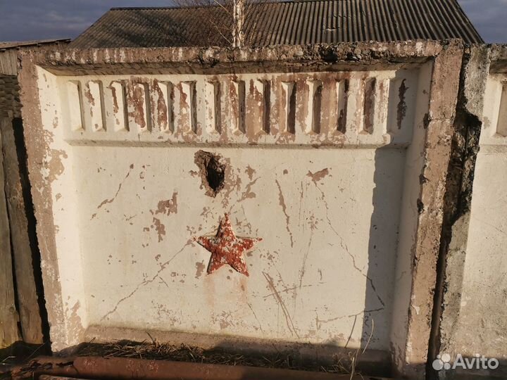 Плиты заборные 8 шт. ж/б б/у