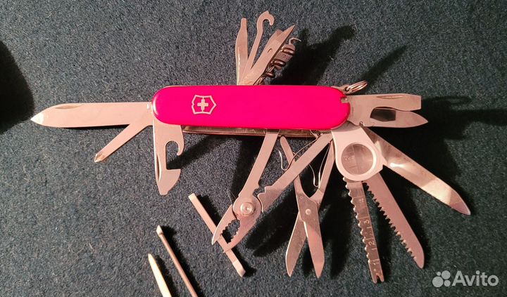 Швейцарский Перочинный нож Victorinox 33 пр. 80х