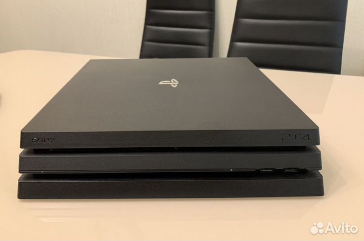 Sony playstation 4 PS4 pro 1tb с играми
