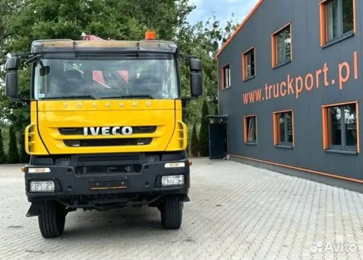 Pазбираем грузовик iveco Trakker с 2008