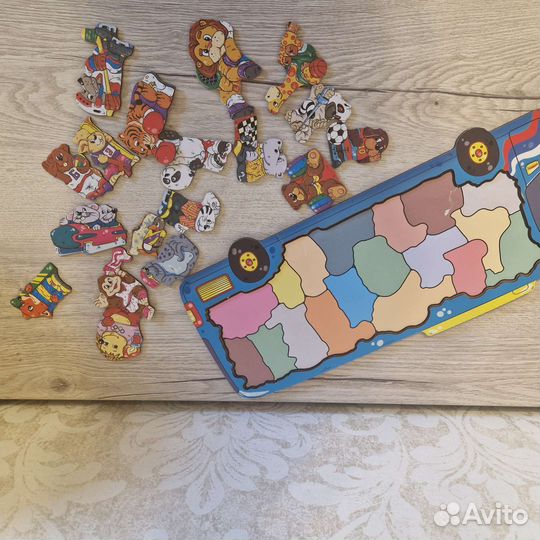 Деревянный пазл автобус