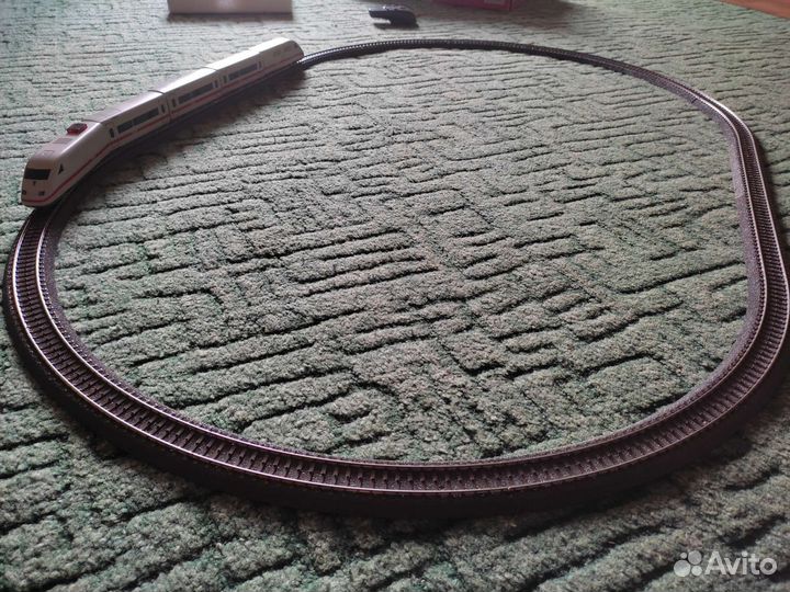 Игрушки железная дорога