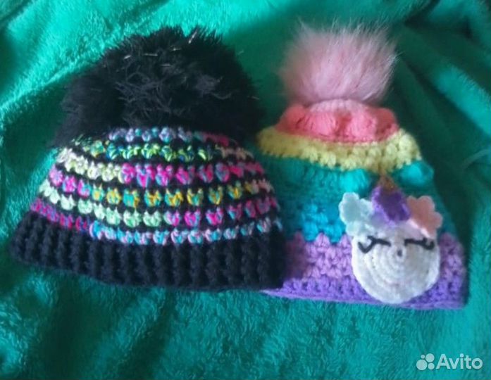 Вязанная шапочка для девочки
