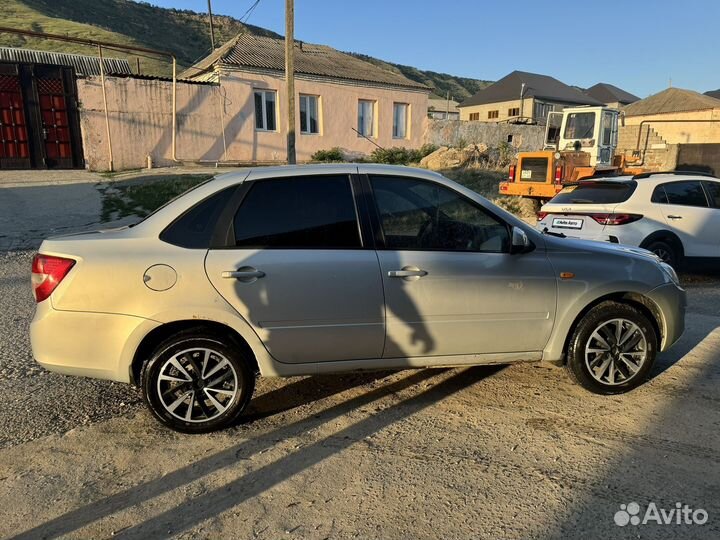 LADA Granta 1.6 AT, 2013, 271 412 км