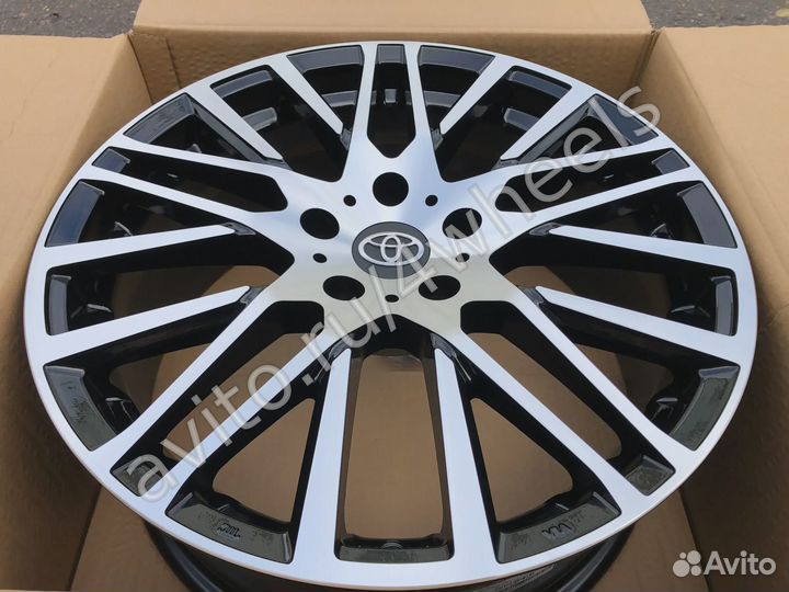 Диски для Тойота Авенсис Камри R18