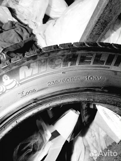 Michelin Primacy 4 235/60 R18