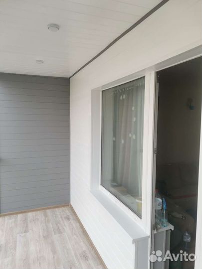 Остекление и отделка балконов и лоджий