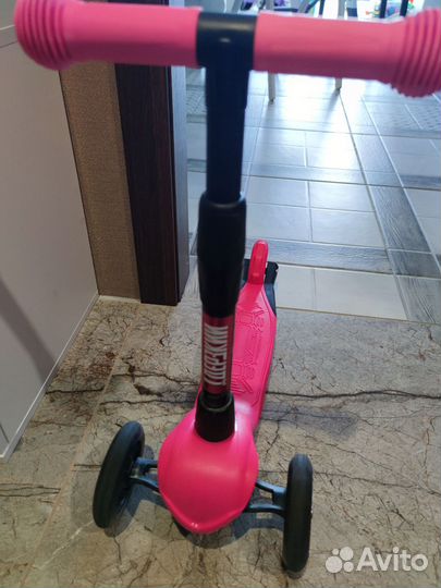 Самокат детский трехколесный