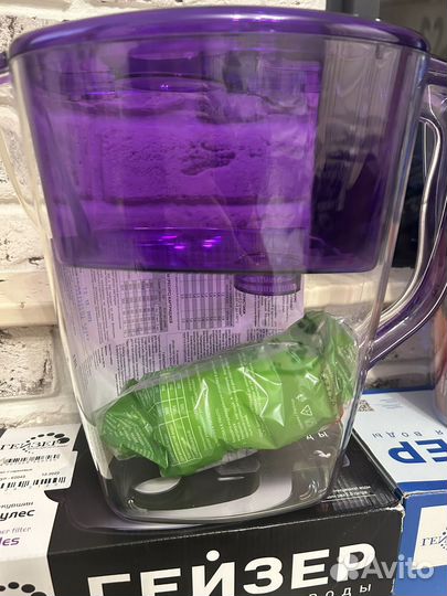 Фильтр кувшин для воды гейзер новый