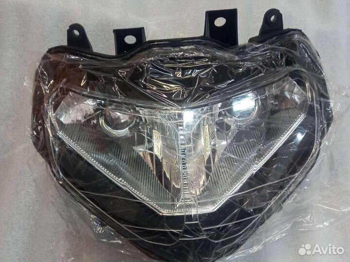 Фара Suzuki gsxr 600/750/1000 01-03