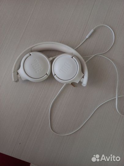 Проводные наушники jbl