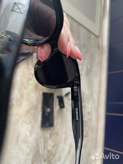 Солнцезащитные очки Basconi