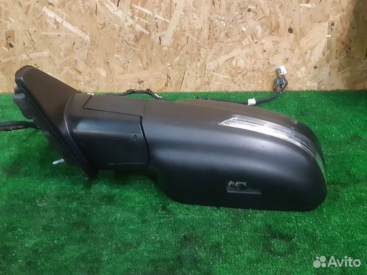 Dodge RAM 2019- зеркало левое 68276501AG