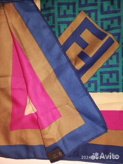 Палантин шарф Fendi Италия