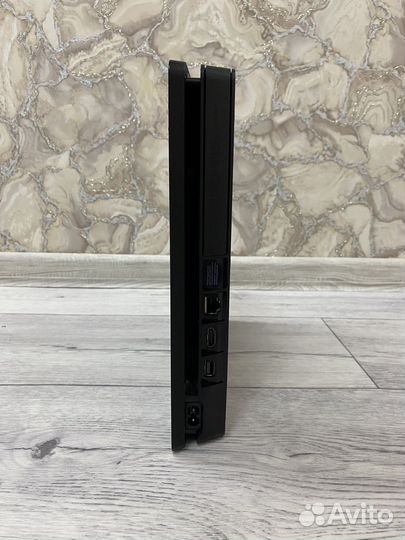 Ps4 Slim 1tb + игры