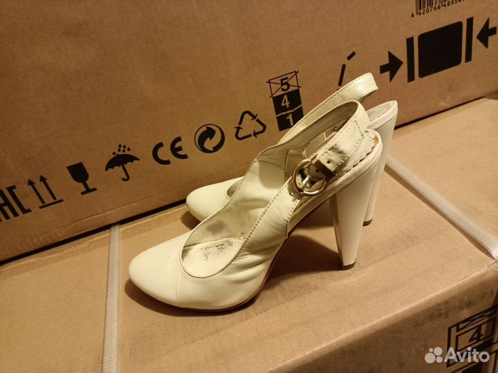 Босоножки женские 37 размер бу