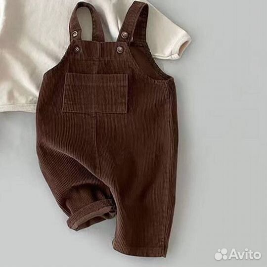 Джинсовый комбинезон