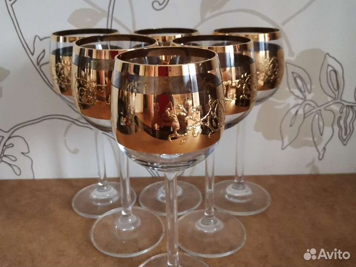 Бокалы, фужеры