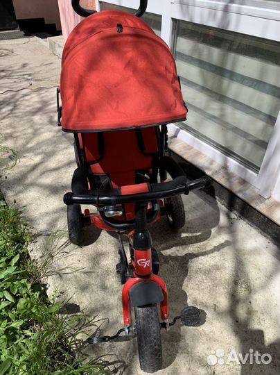 Детский велосипед с ручкой