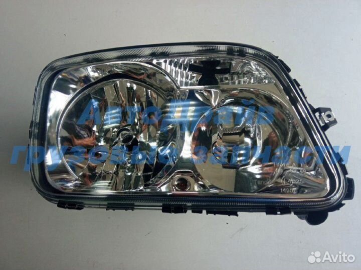 Фара головного света Мерседес Актрос Мп2 2008г пра