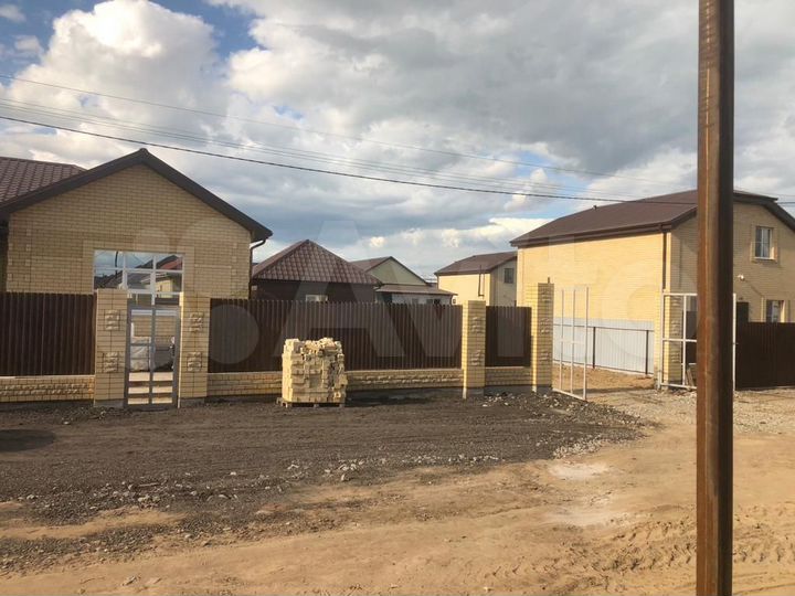 Дом 175 м² на участке 8 сот.