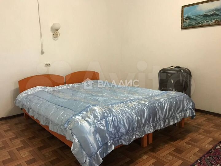 Дом 183 м² на участке 4,9 сот.