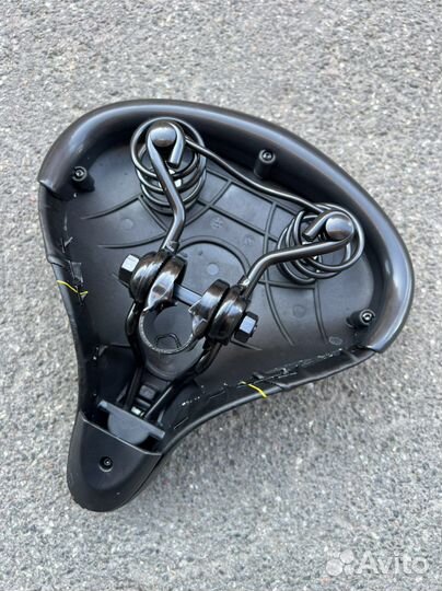 Седло велосипедное VS 03 Jupiter yellow