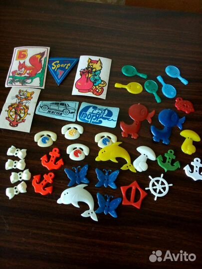 Детские пуговицы и аппликации