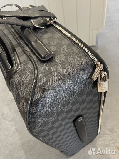 Louis Vuitton Pegase