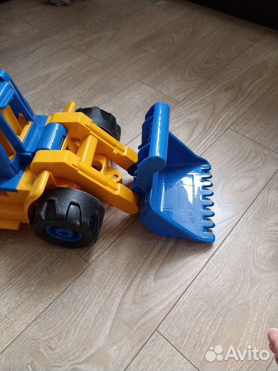 Трактор Нордпласт