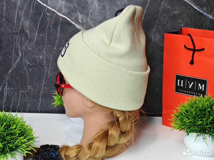 Шапка Karl Lagerfeld женская